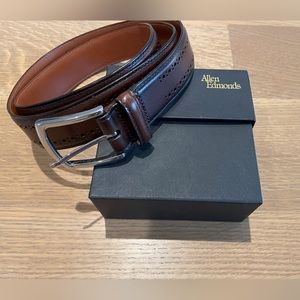 Allen Edmonds Belt
Size: 38